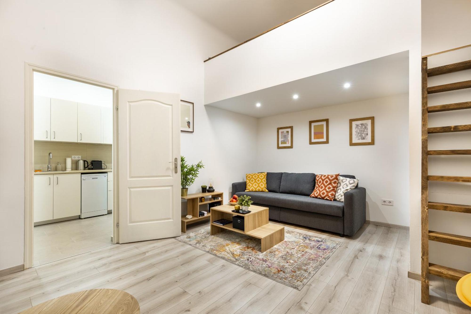 Cosy By Stn Appartamento *