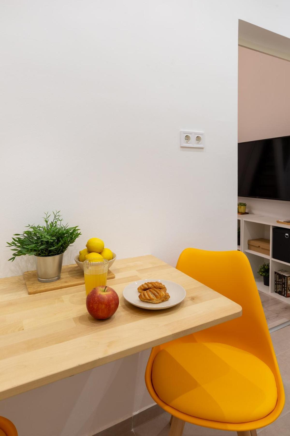Cosy By Stn Appartamento *